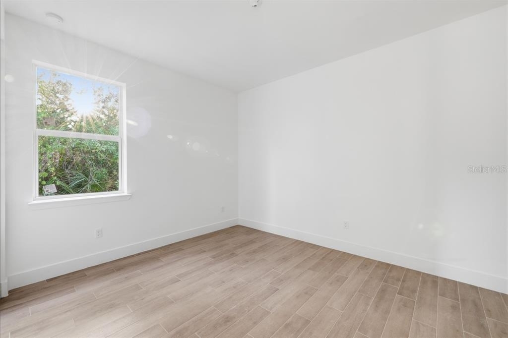 500 Sunset Road N - Photo 6