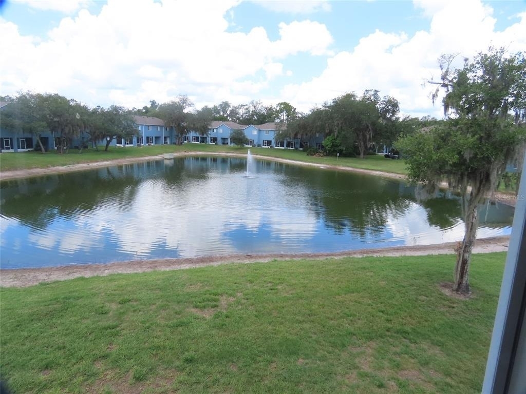 427 Wilton Circle - Photo 16