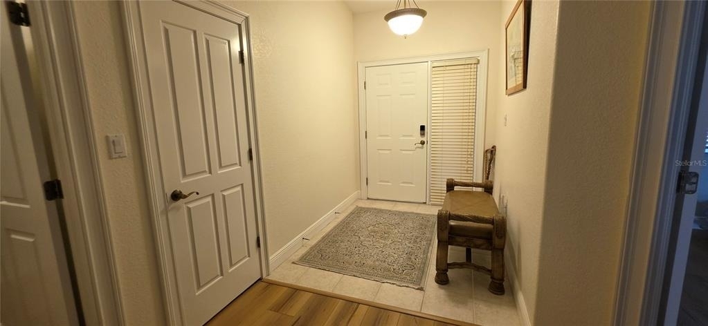 222 Lewis Circle - Photo 2