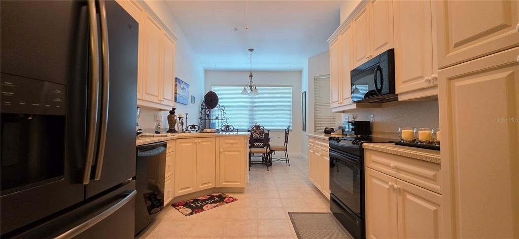 222 Lewis Circle - Photo 10