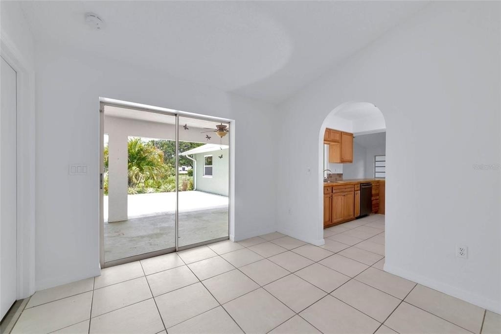 4819 Wecoma Avenue - Photo 8