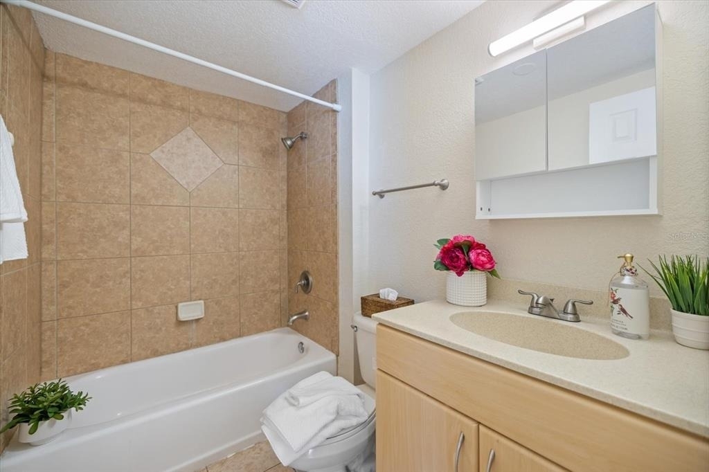 960 Highland Street - Photo 12