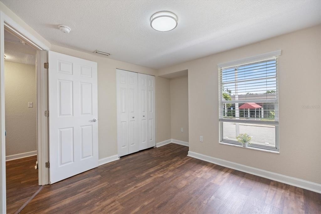 960 Highland Street - Photo 11