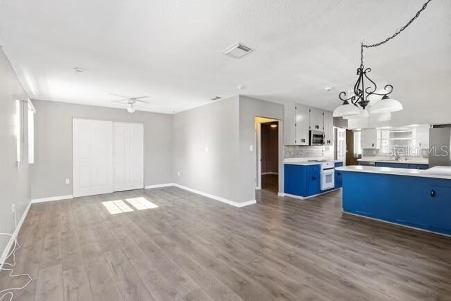 5318 17th Street W - Photo 1