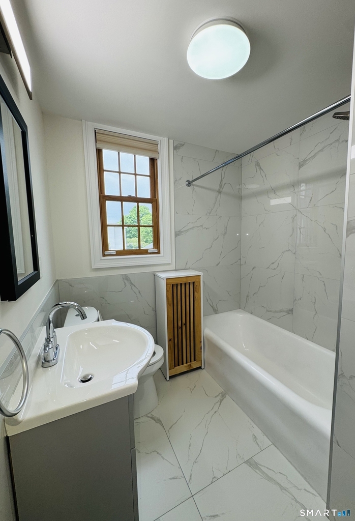 52 Howard Avenue - Photo 11
