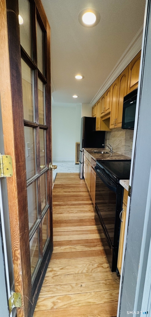 52 Howard Avenue - Photo 19