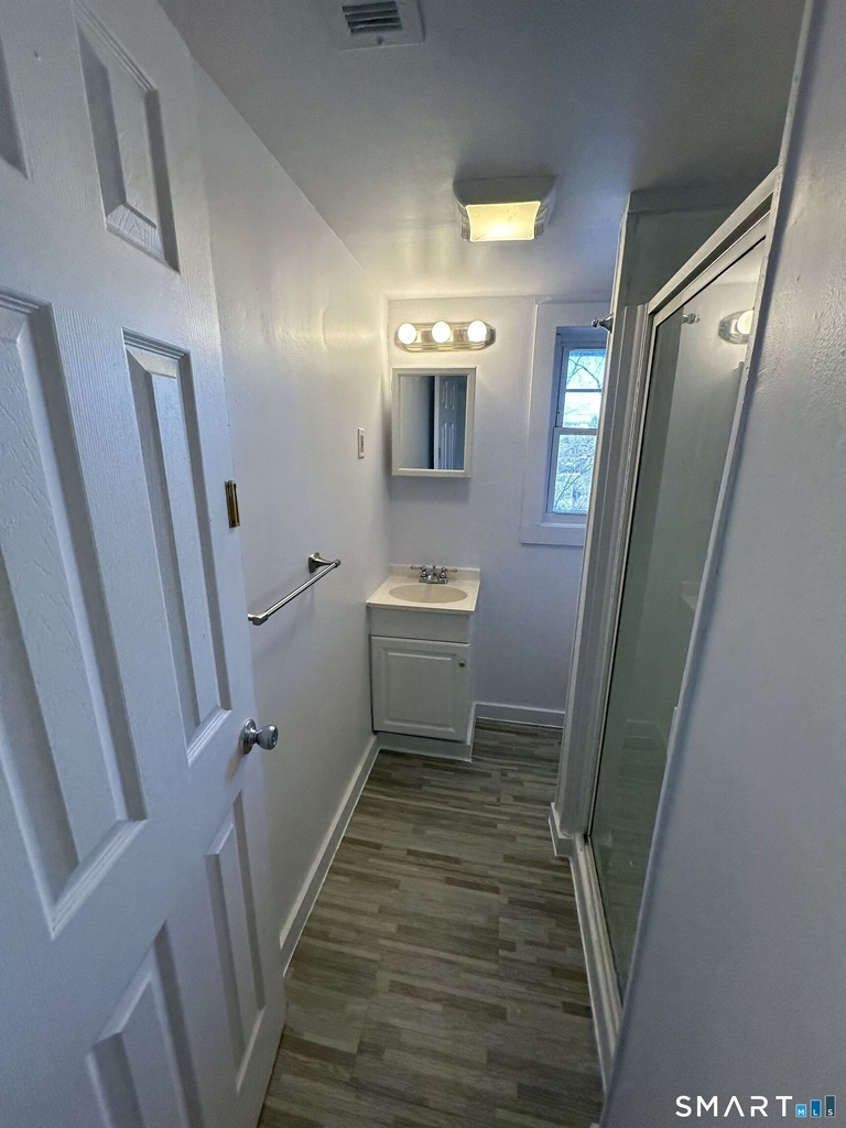 210 Derby Avenue - Photo 13