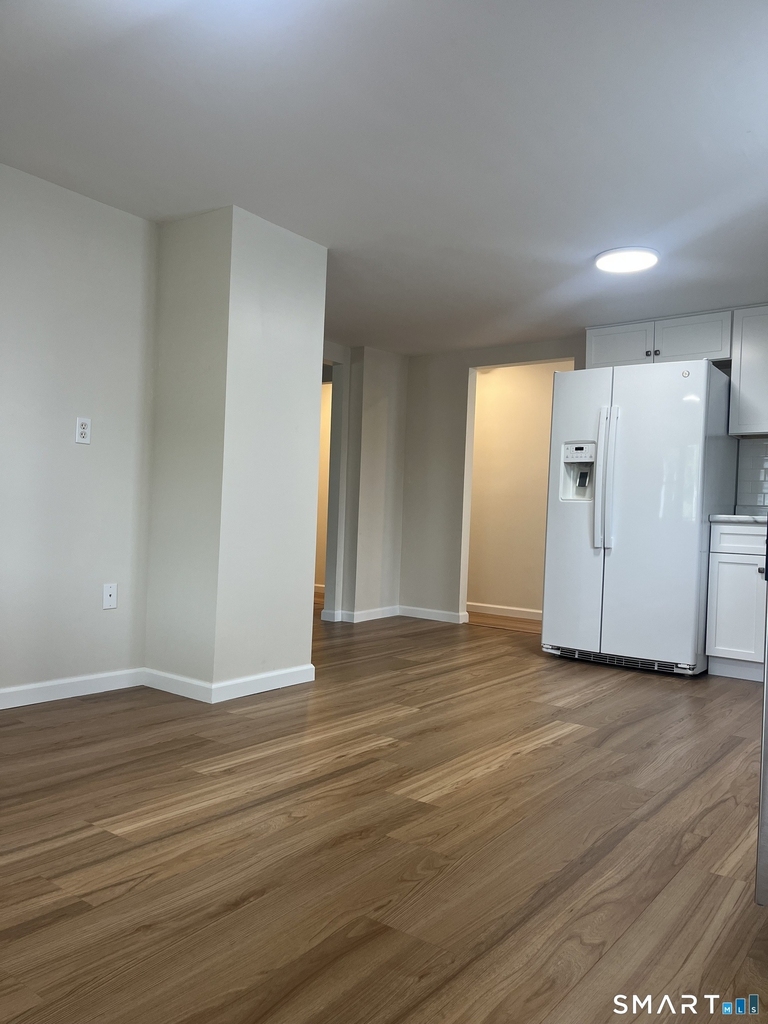 45 Wilton Avenue - Photo 3
