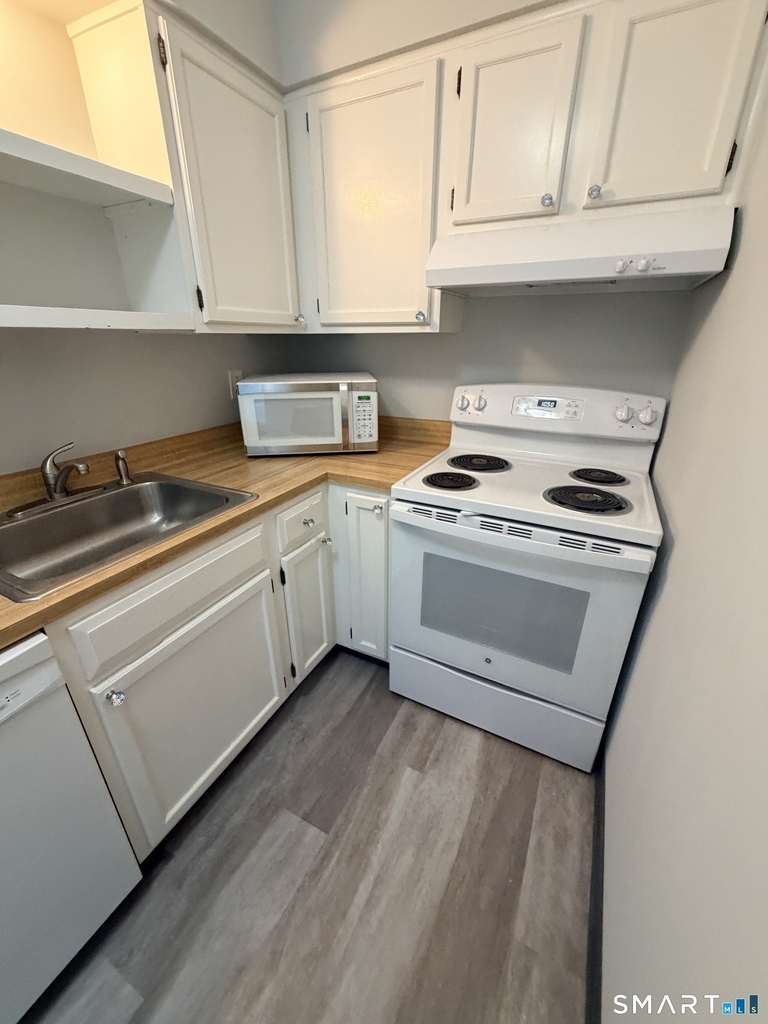 115 Short Beach Road - Photo 3