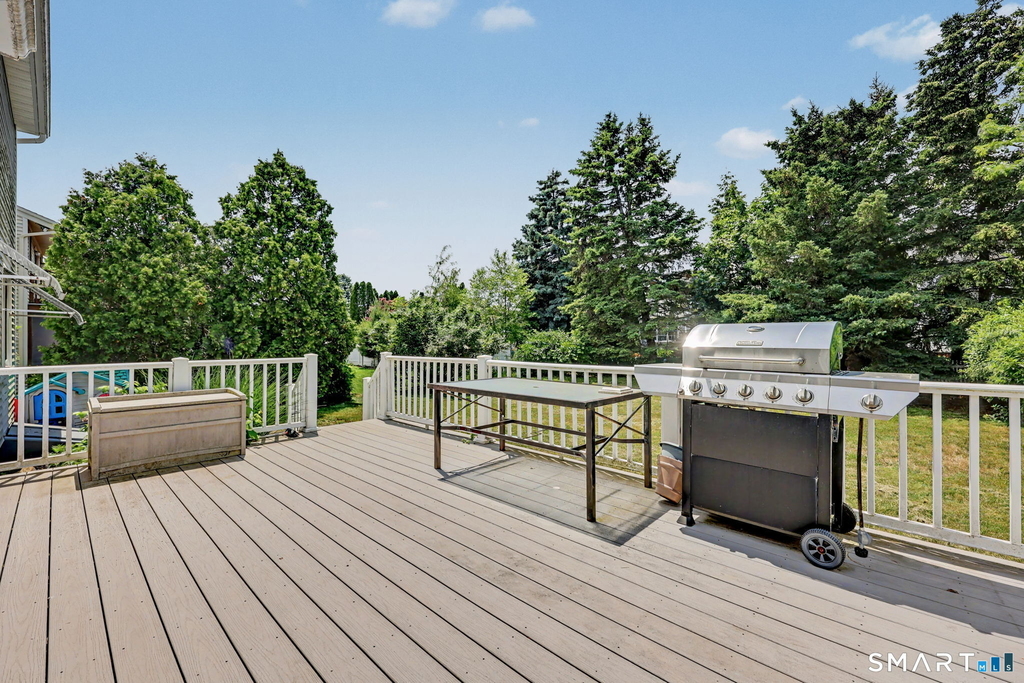 275 York Street - Photo 32
