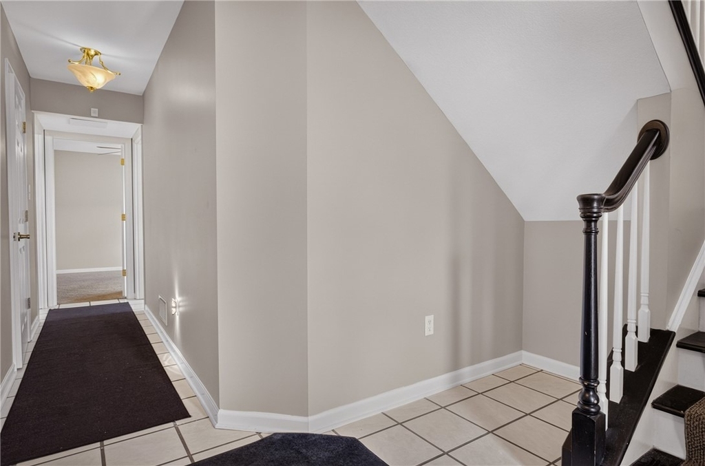 9704 Sundance Dr - Photo 1