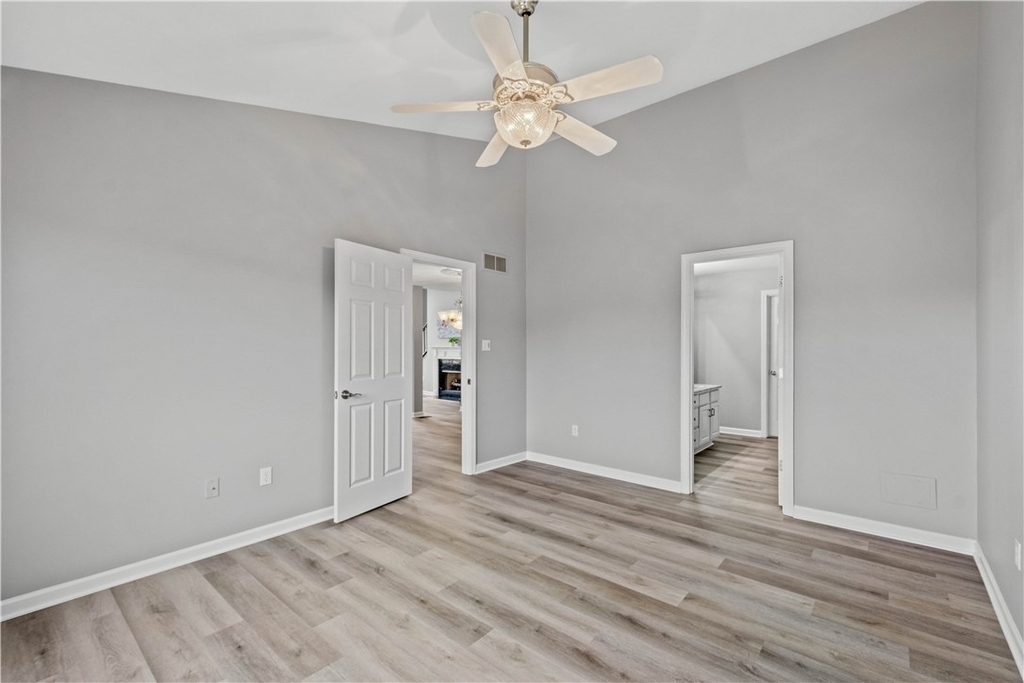 9704 Sundance Dr - Photo 13
