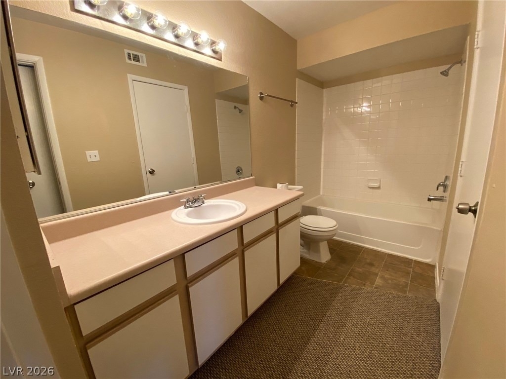 2300 Silverado Ranch Boulevard - Photo 9