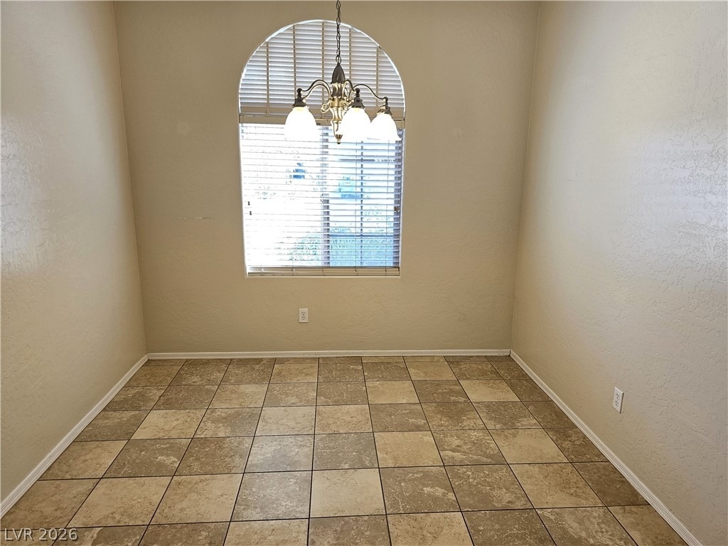 5958 Saddle Horse Avenue - Photo 8