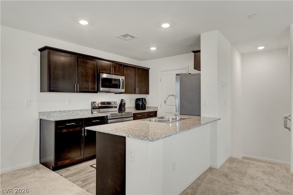6924 Spicy Merlot Street - Photo 14
