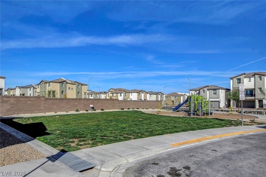 6924 Spicy Merlot Street - Photo 55