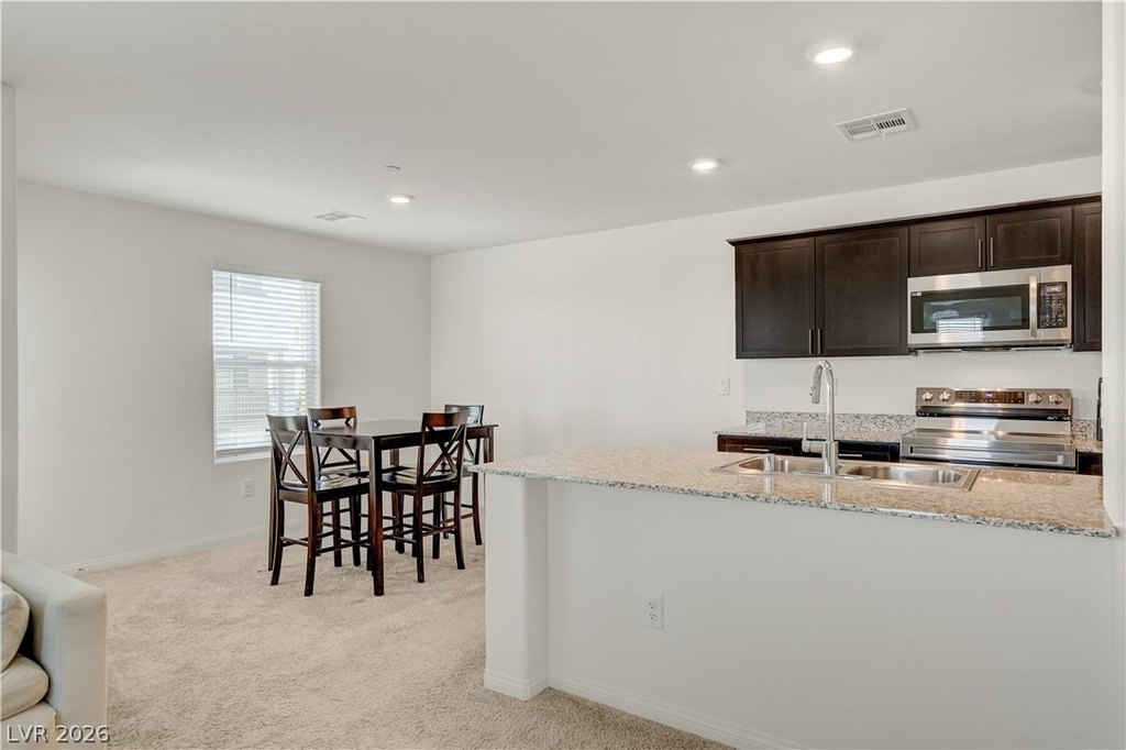 6924 Spicy Merlot Street - Photo 9