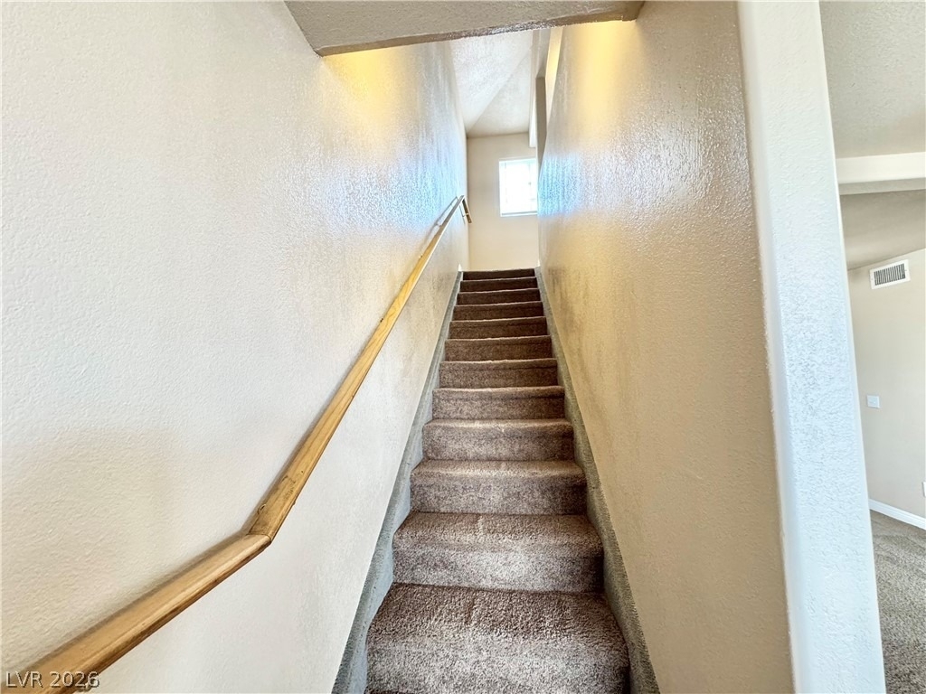 1731 Pershing Avenue - Photo 9