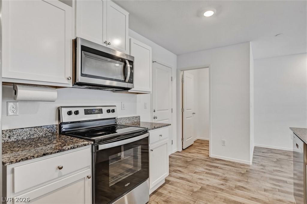 1137 Meadow Sparrow Place - Photo 24