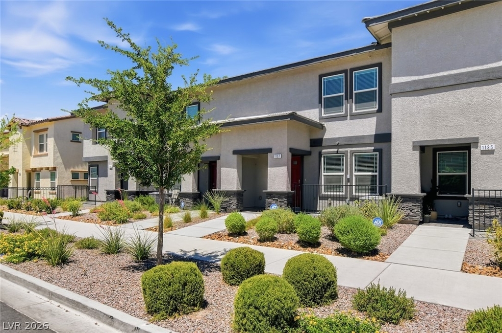 1137 Meadow Sparrow Place - Photo 11
