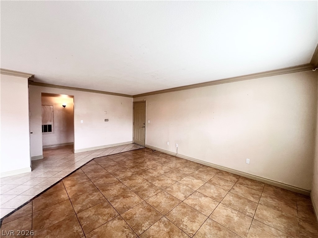 1150 N Buffalo Drive - Photo 7