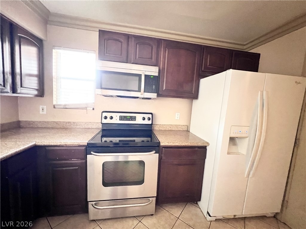 1150 N Buffalo Drive - Photo 10