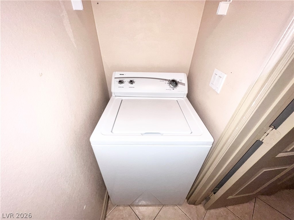 1150 N Buffalo Drive - Photo 28