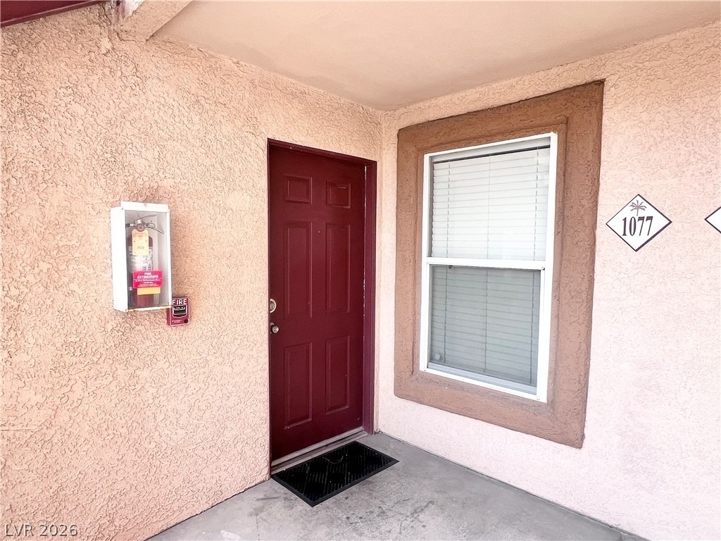 1150 N Buffalo Drive - Photo 4