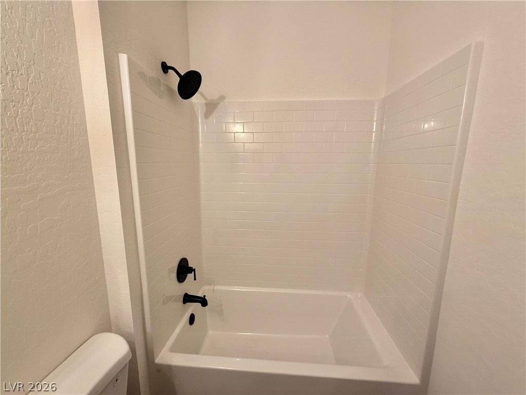 461 E Comstock Street - Photo 9