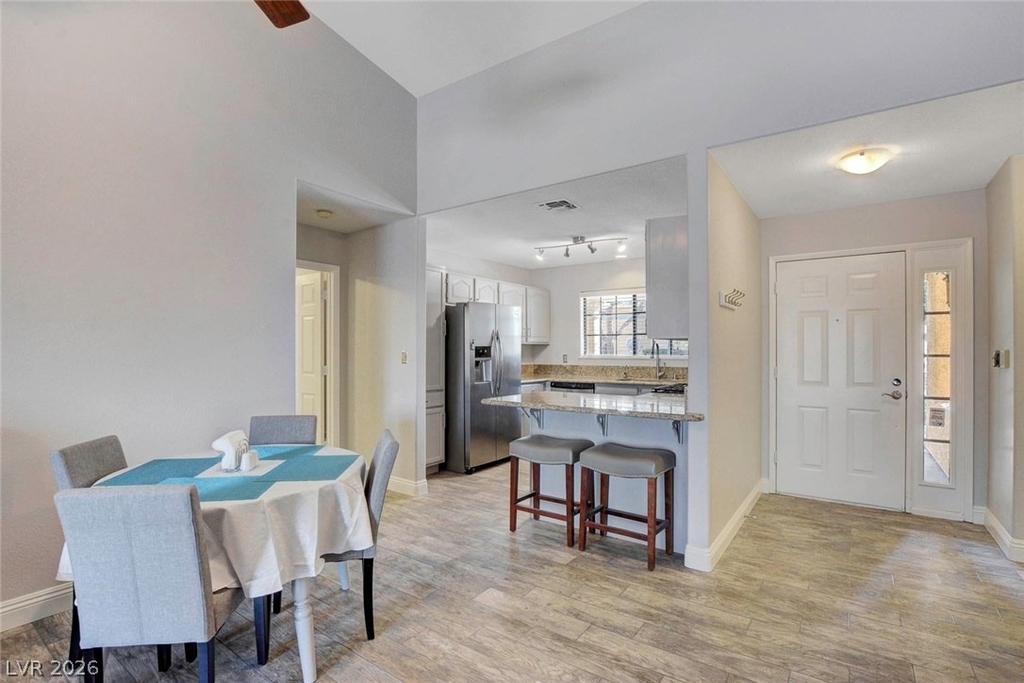 2851 Valley View Boulevard - Photo 7