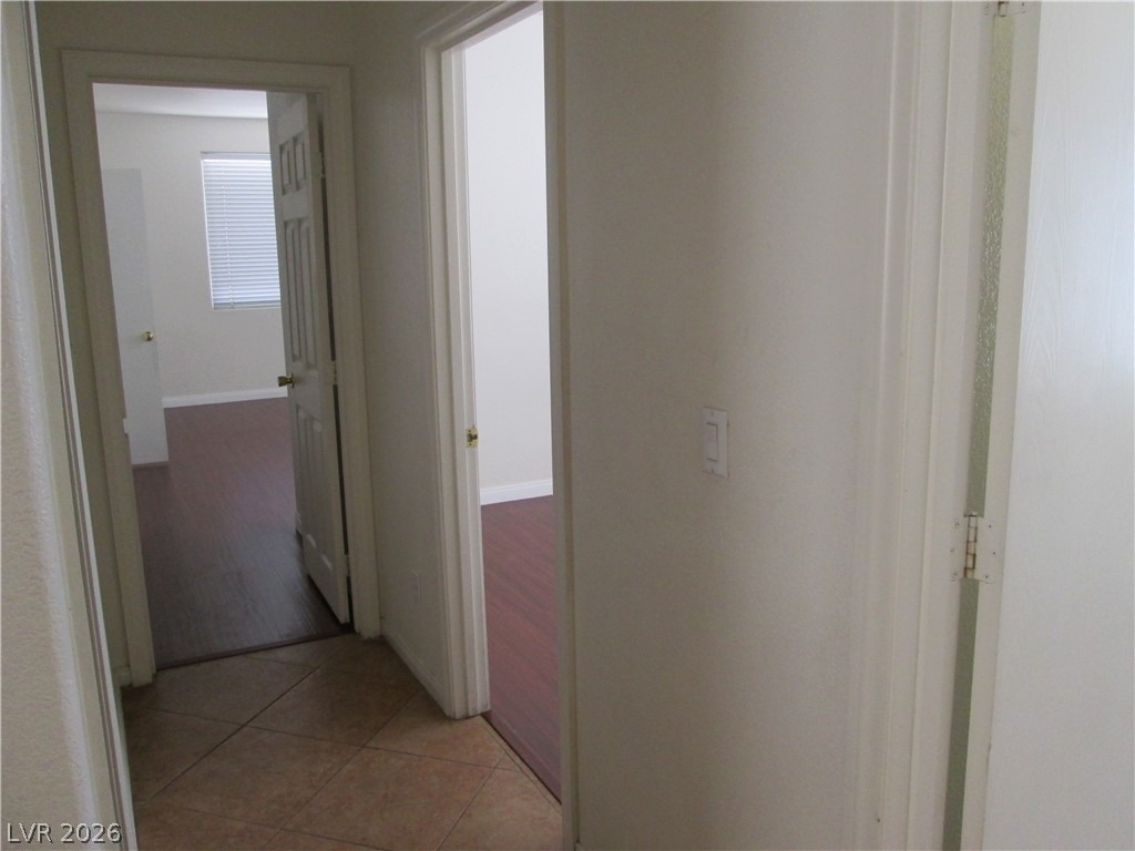 8049 Palace Estate Avenue - Photo 7