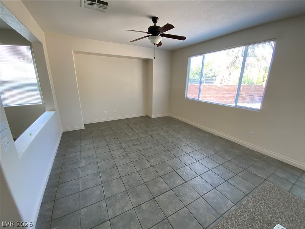 2392 Predera Avenue - Photo 3