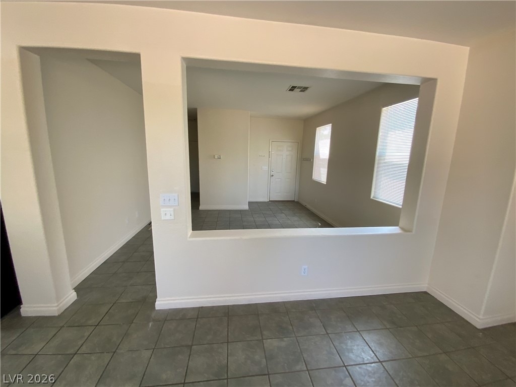 2392 Predera Avenue - Photo 4