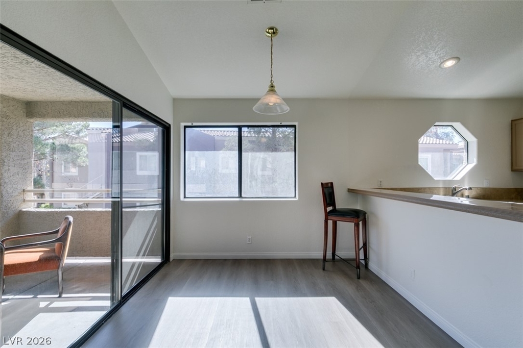 5054 S Rainbow Boulevard - Photo 17