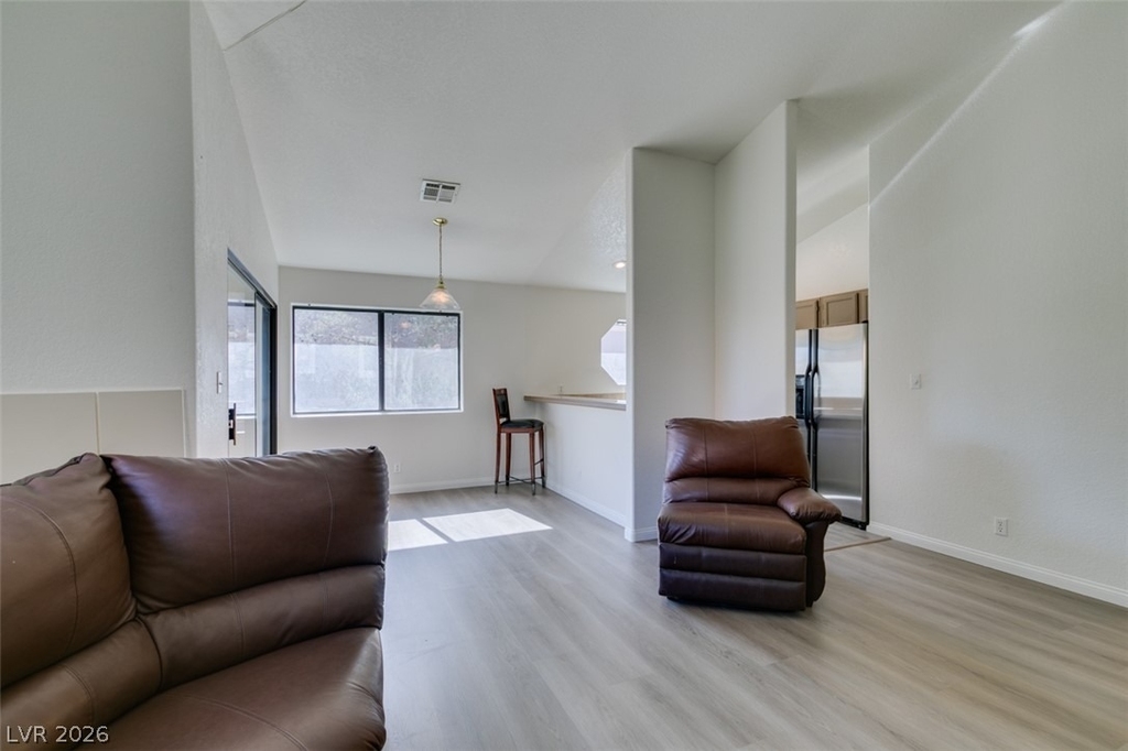 5054 S Rainbow Boulevard - Photo 14