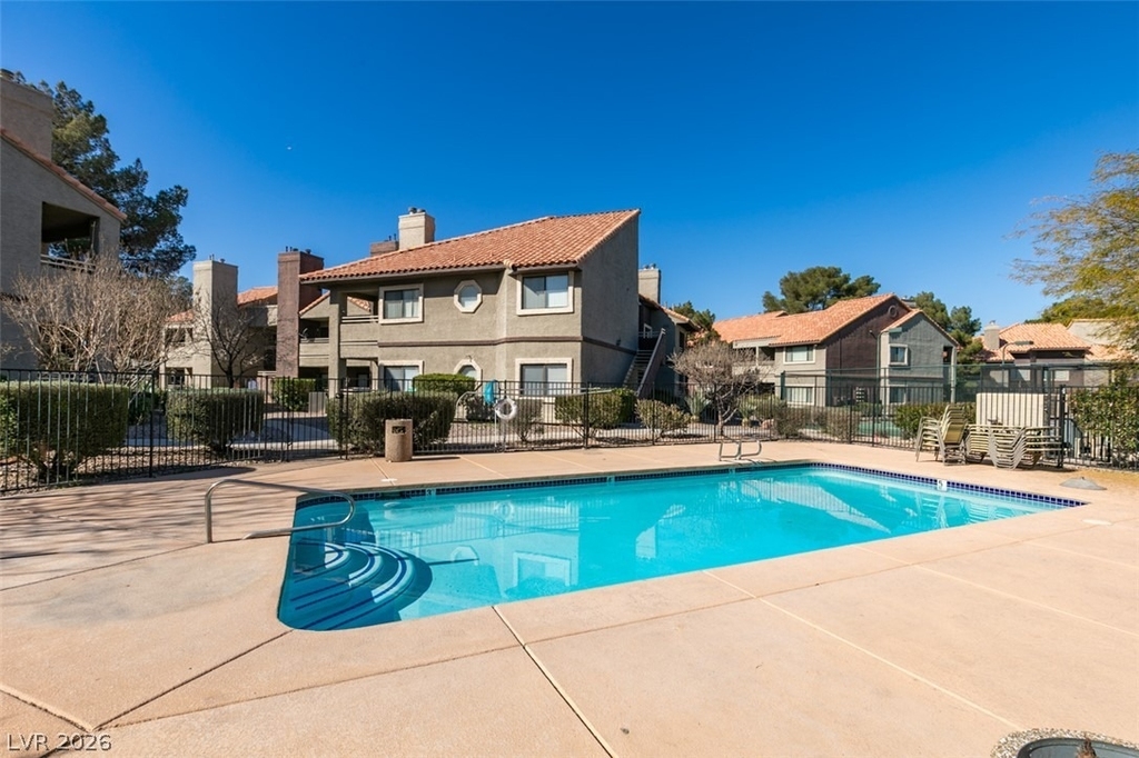 5054 S Rainbow Boulevard - Photo 35