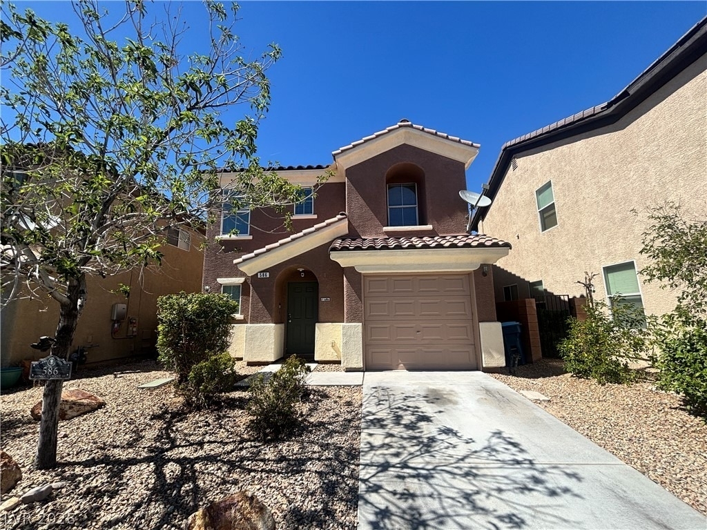 586 Brinkburn Point Avenue - Photo 0