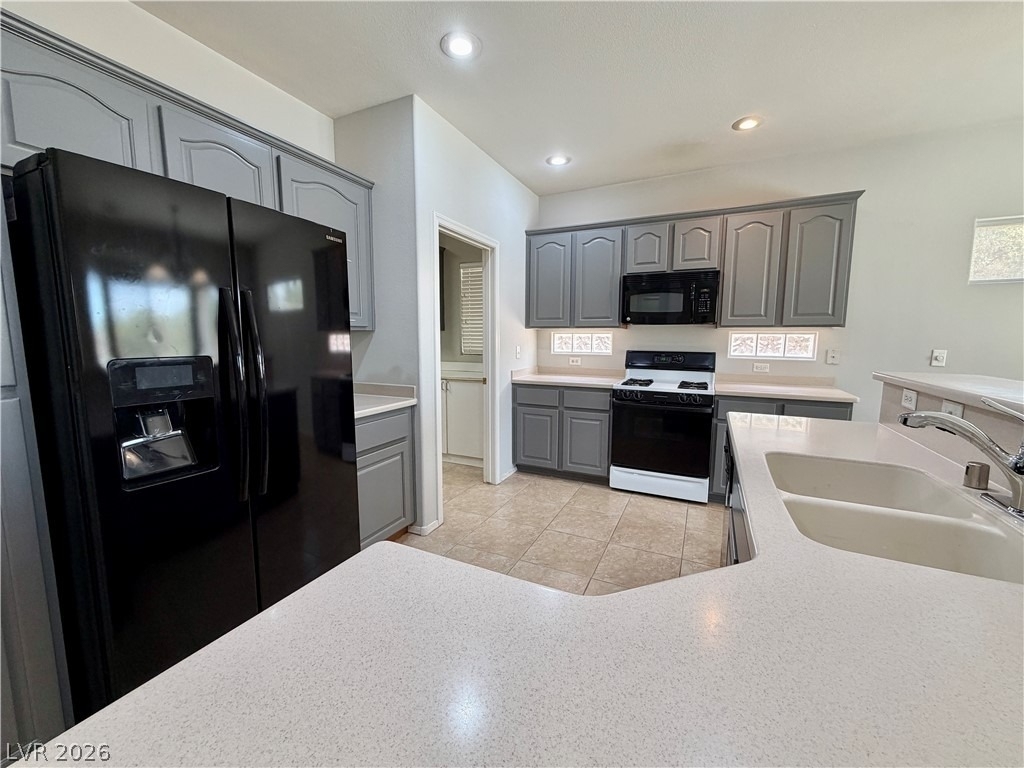 2895 Maffie Street - Photo 14