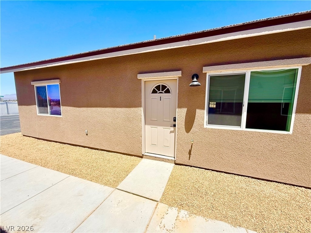461 E Comstock Street - Photo 4