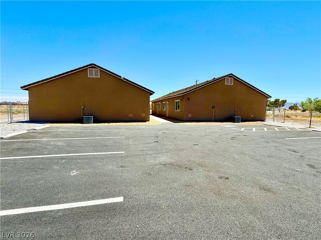 461 E Comstock Street - Photo 1