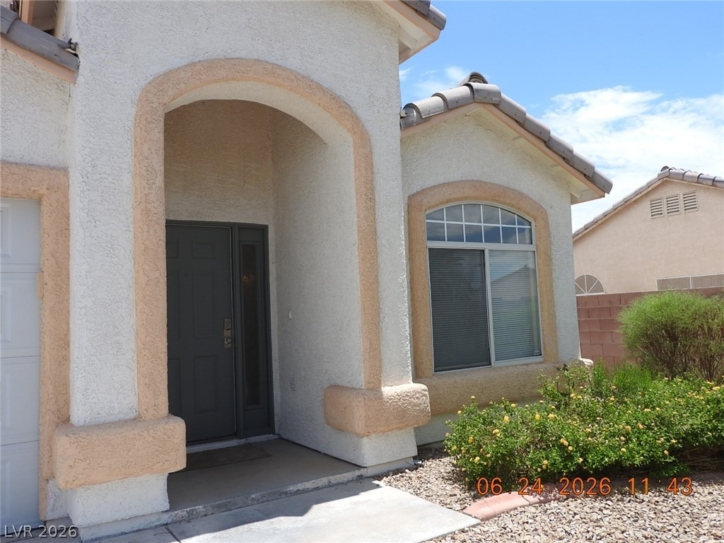 4916 Corsica Island Street - Photo 1
