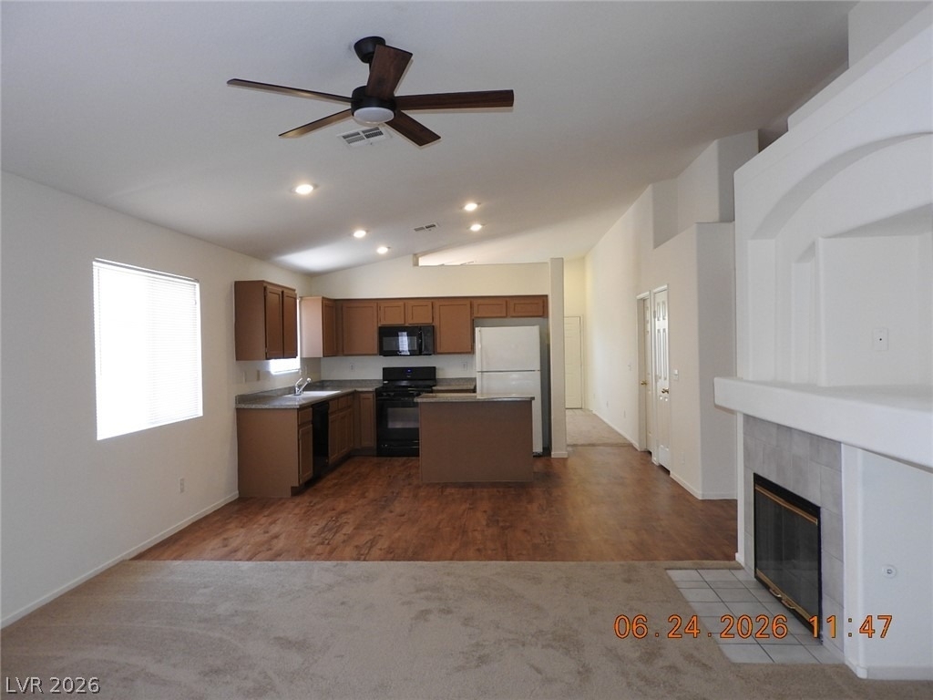 4916 Corsica Island Street - Photo 10