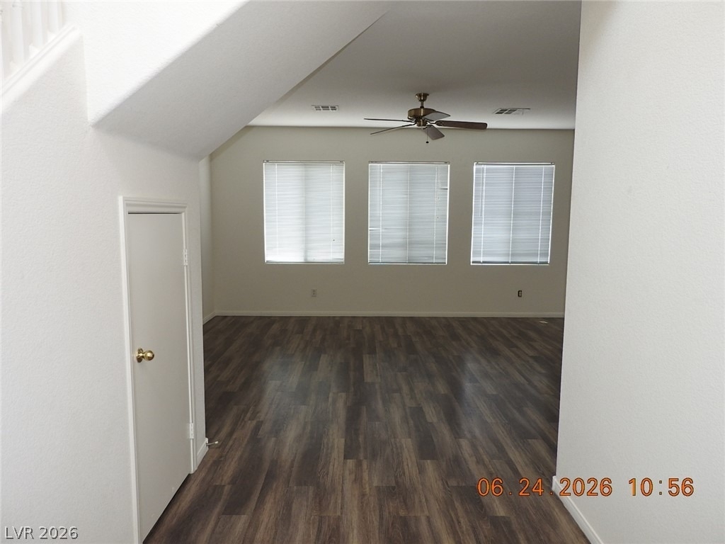 521 Dolphin Peak Court - Photo 4