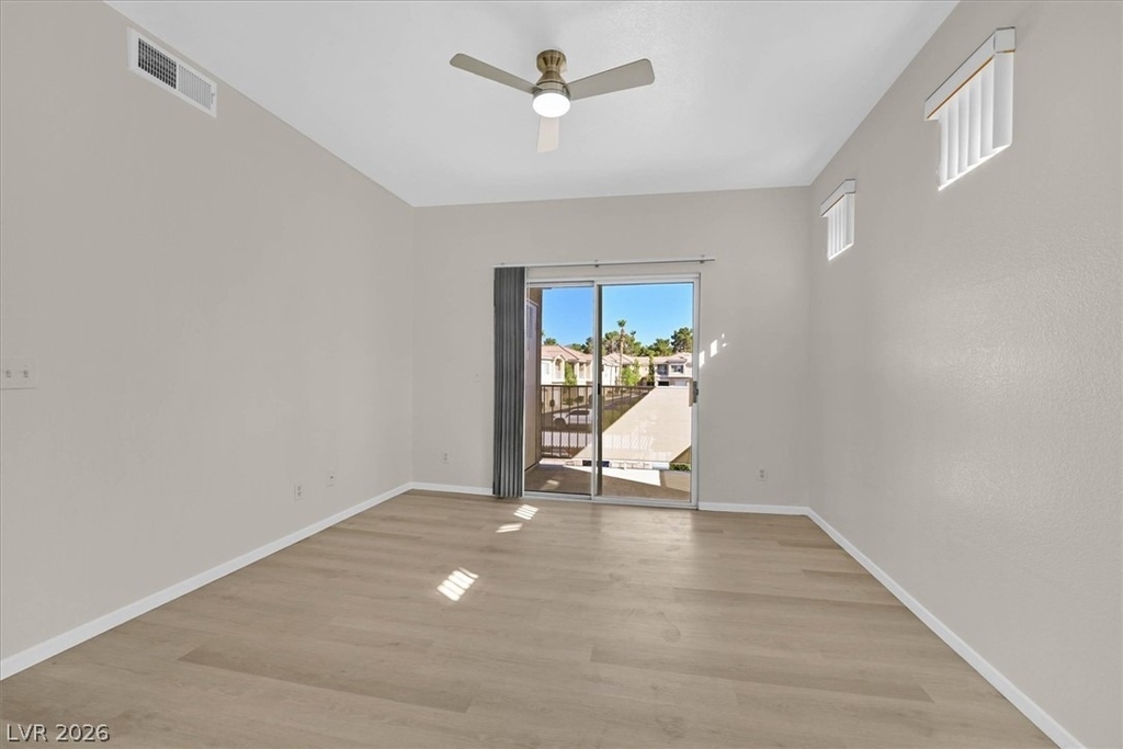 251 S Green Valley Parkway - Photo 19