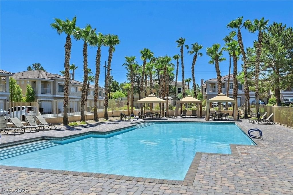 251 S Green Valley Parkway - Photo 6