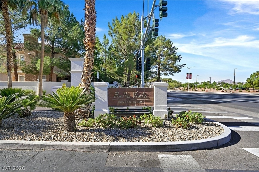 251 S Green Valley Parkway - Photo 0