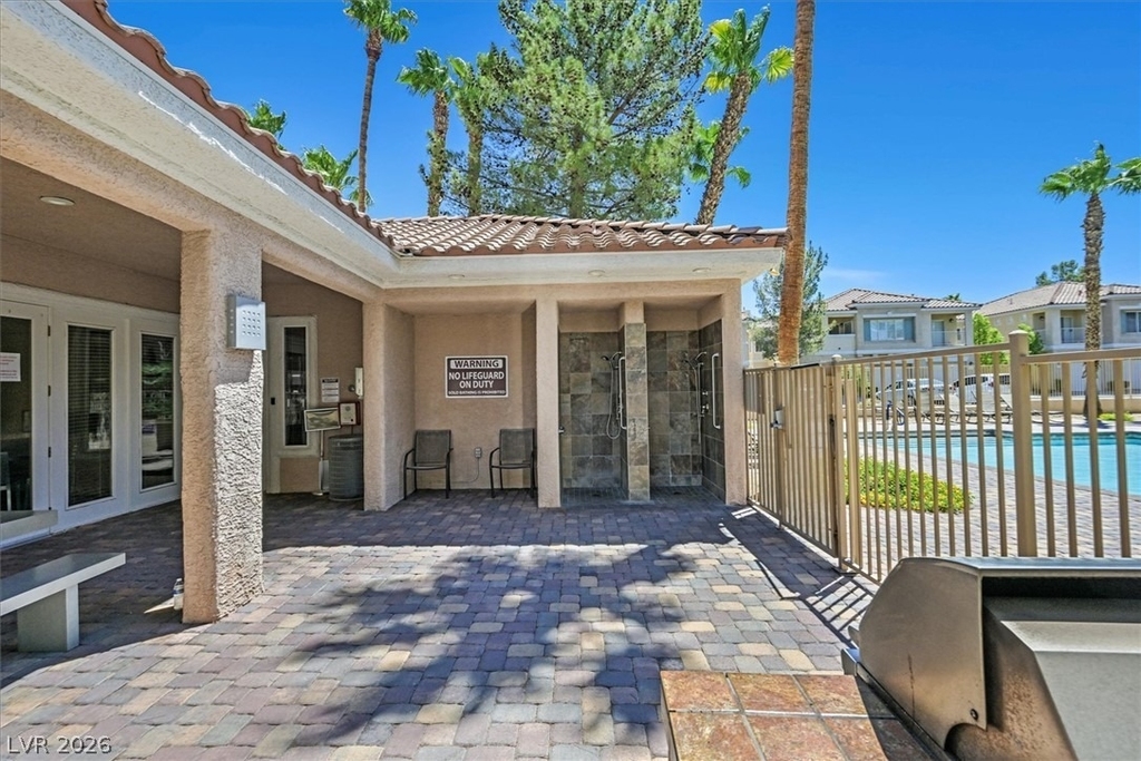 251 S Green Valley Parkway - Photo 4