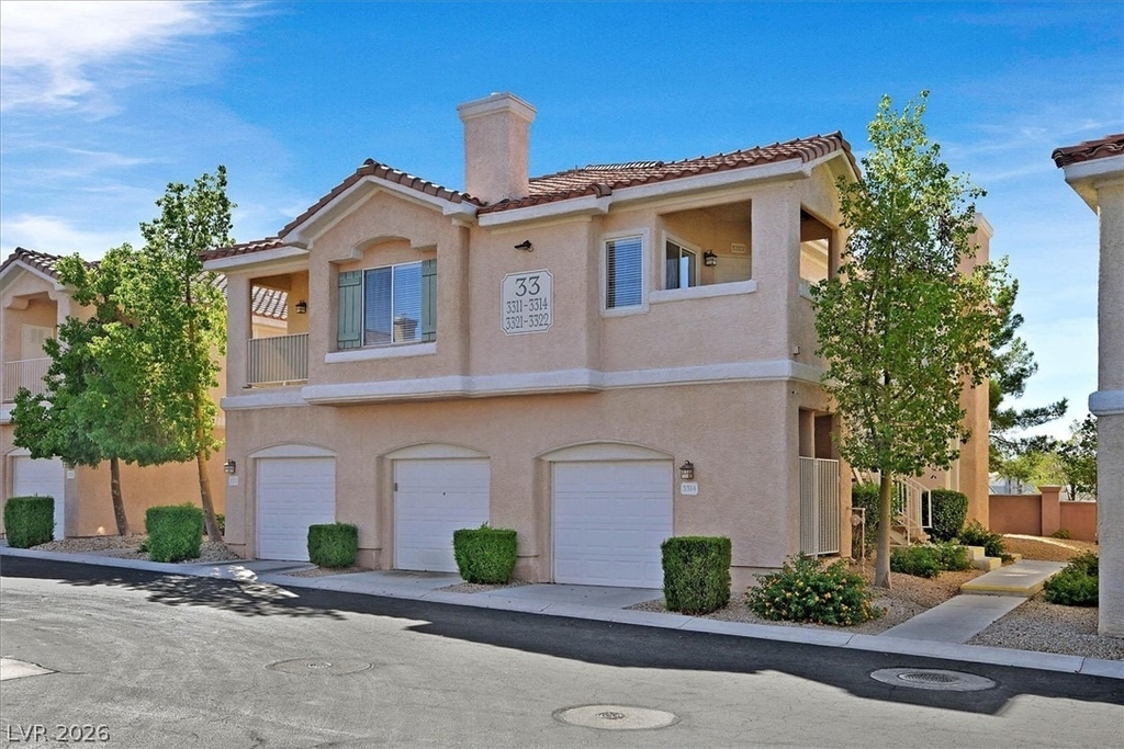 251 S Green Valley Parkway - Photo 30