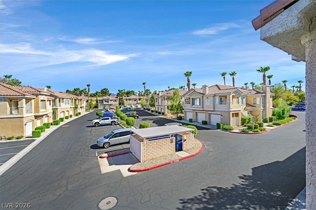 251 S Green Valley Parkway - Photo 9