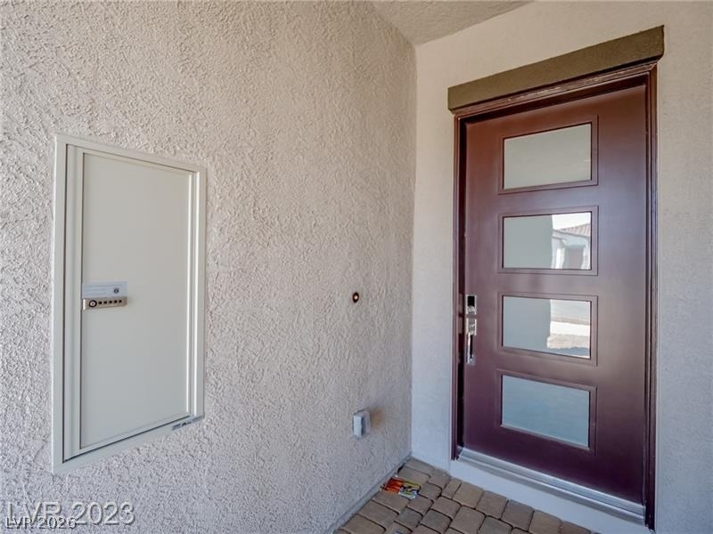 105 Brixton Avenue - Photo 2
